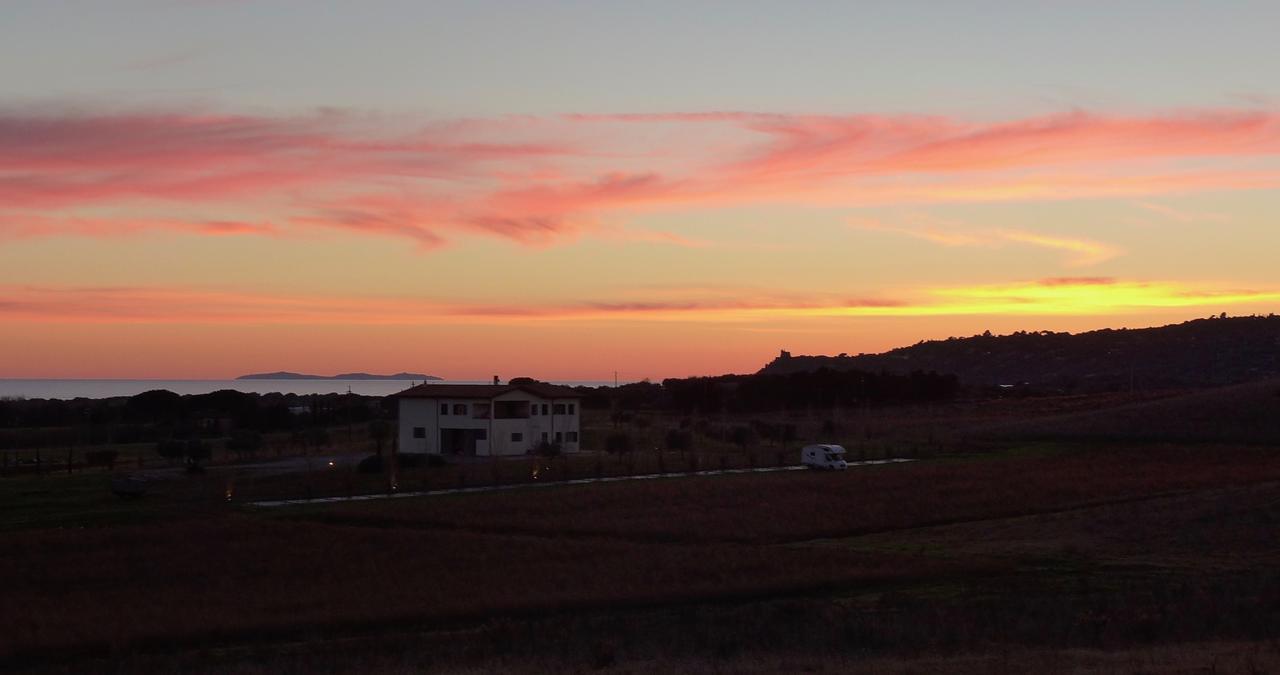 Capalbio Campeggio Rurale Bagian luar foto